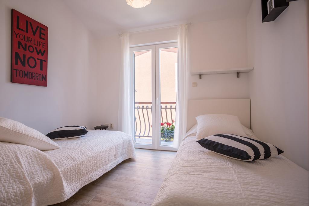 Apartments Oleandar Rogoznica  Habitación foto